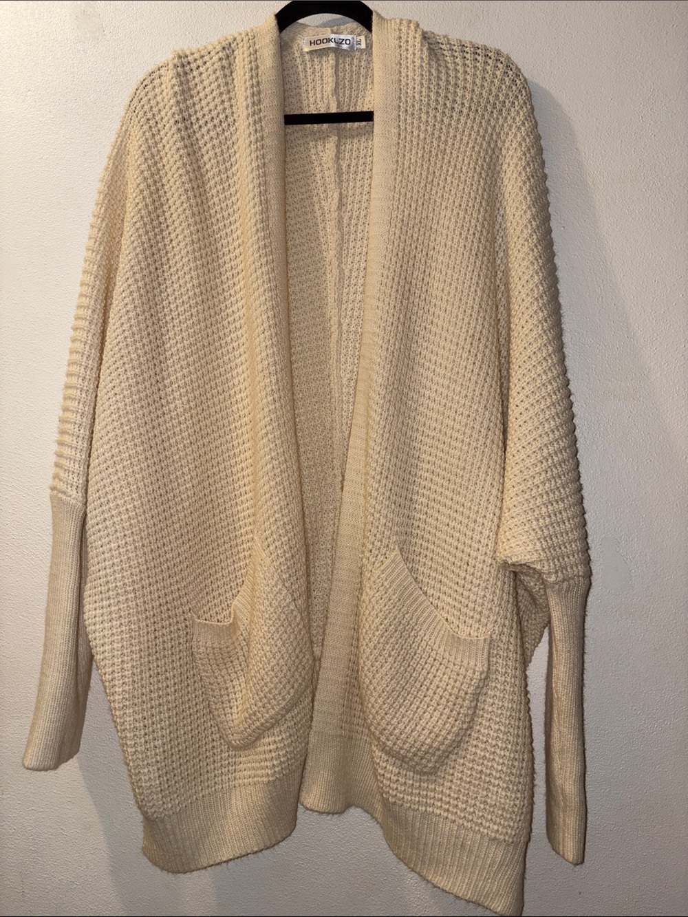 Woman’s Cream oversized XL Waffle-Knit Open Cardigan with Pockets